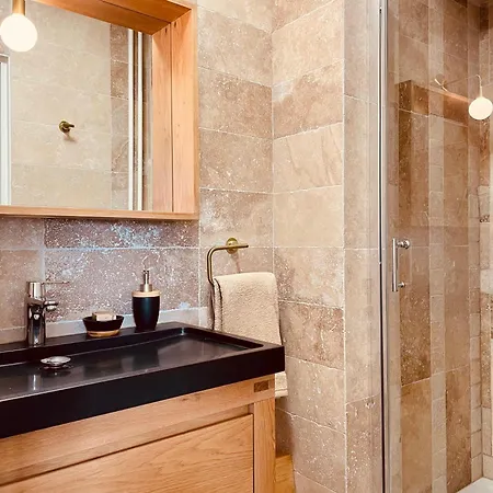 Apartment Vue Imprenable Sur La Tour Eiffeil